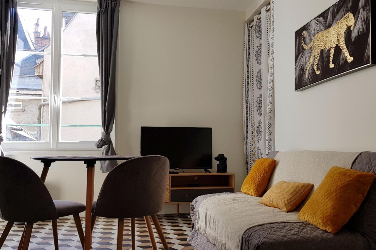 Au Bout Du Pont De Fil - Bel Appartement Refait A Neuf Tours Kültér fotó