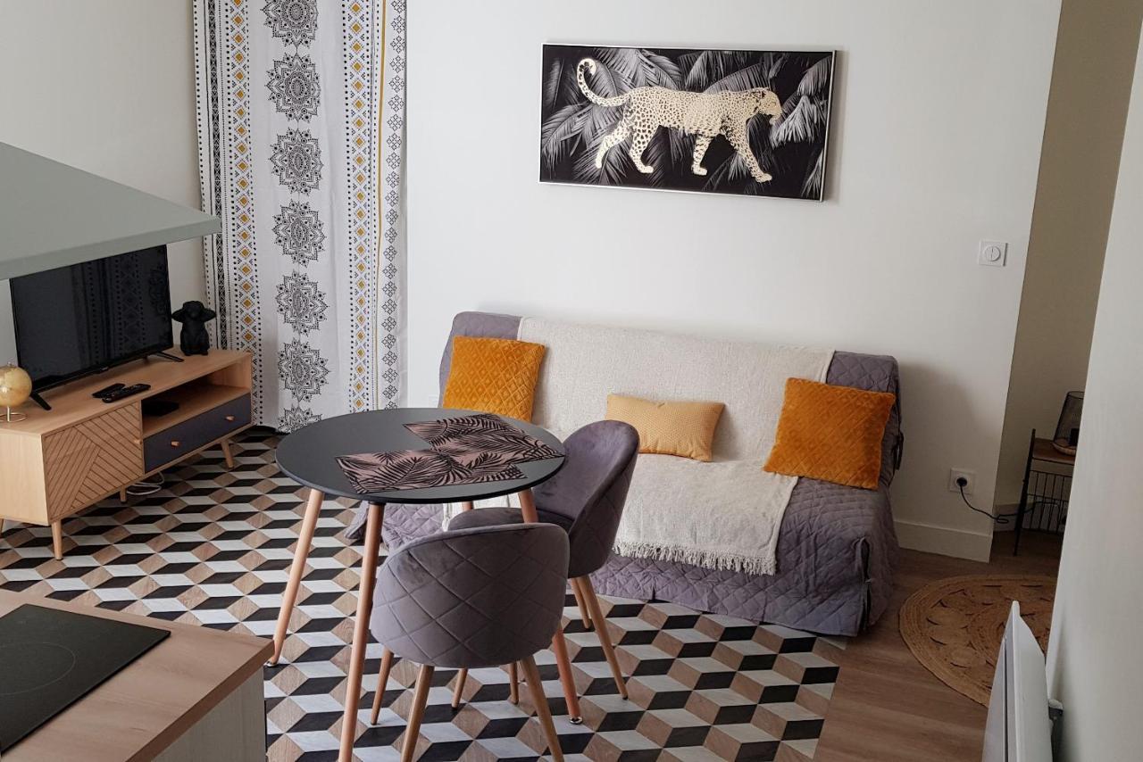 Au Bout Du Pont De Fil - Bel Appartement Refait A Neuf Tours Kültér fotó